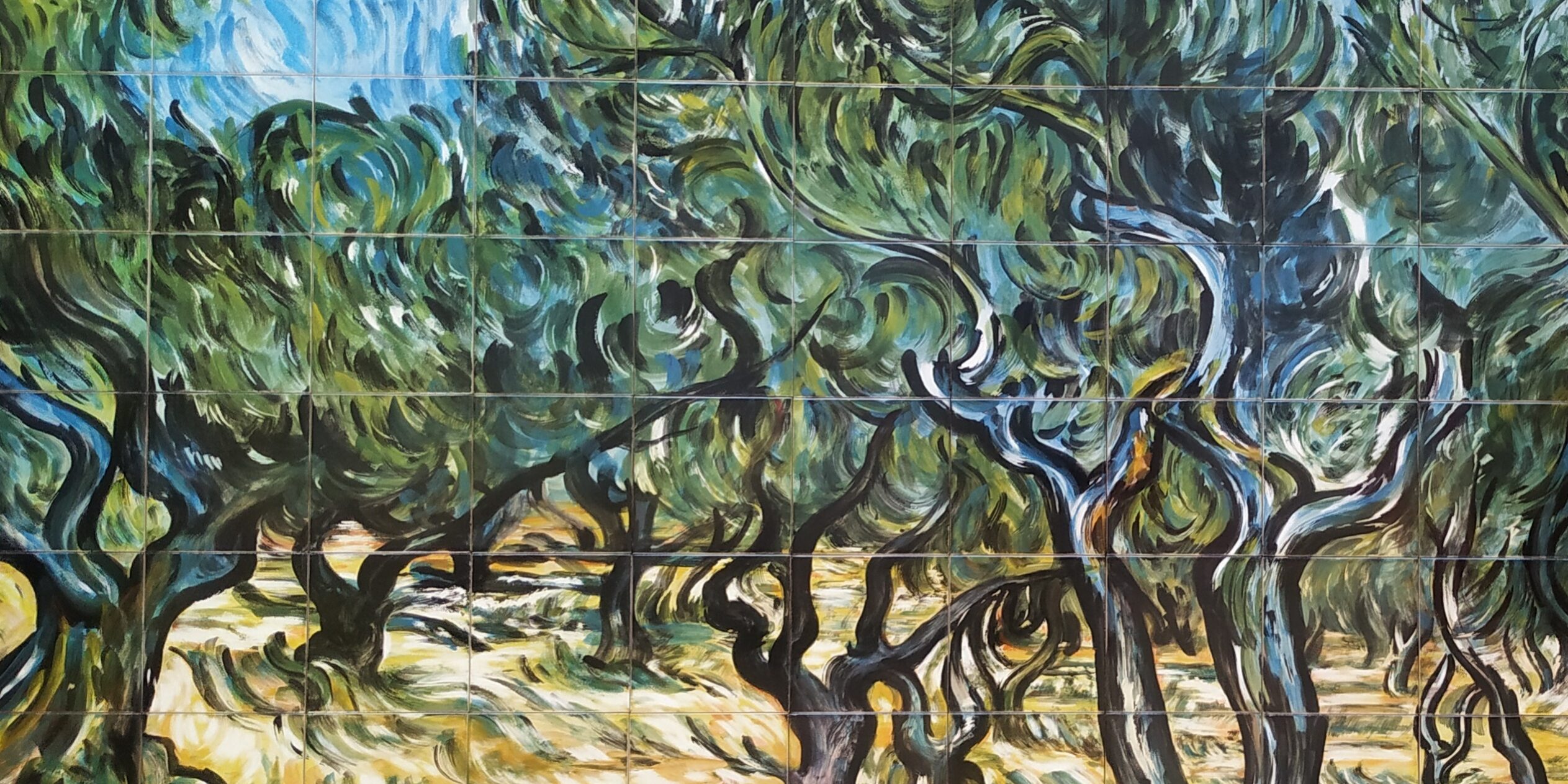 Hand painted tile Olive